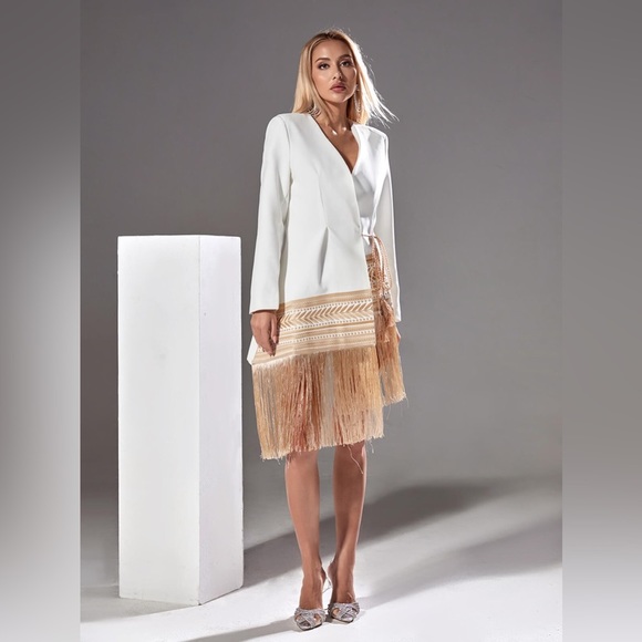 Two Twin Styles White Embroidered Asymmetrical Fringe Embroidered Blazer Dress - Picture 1 of 16